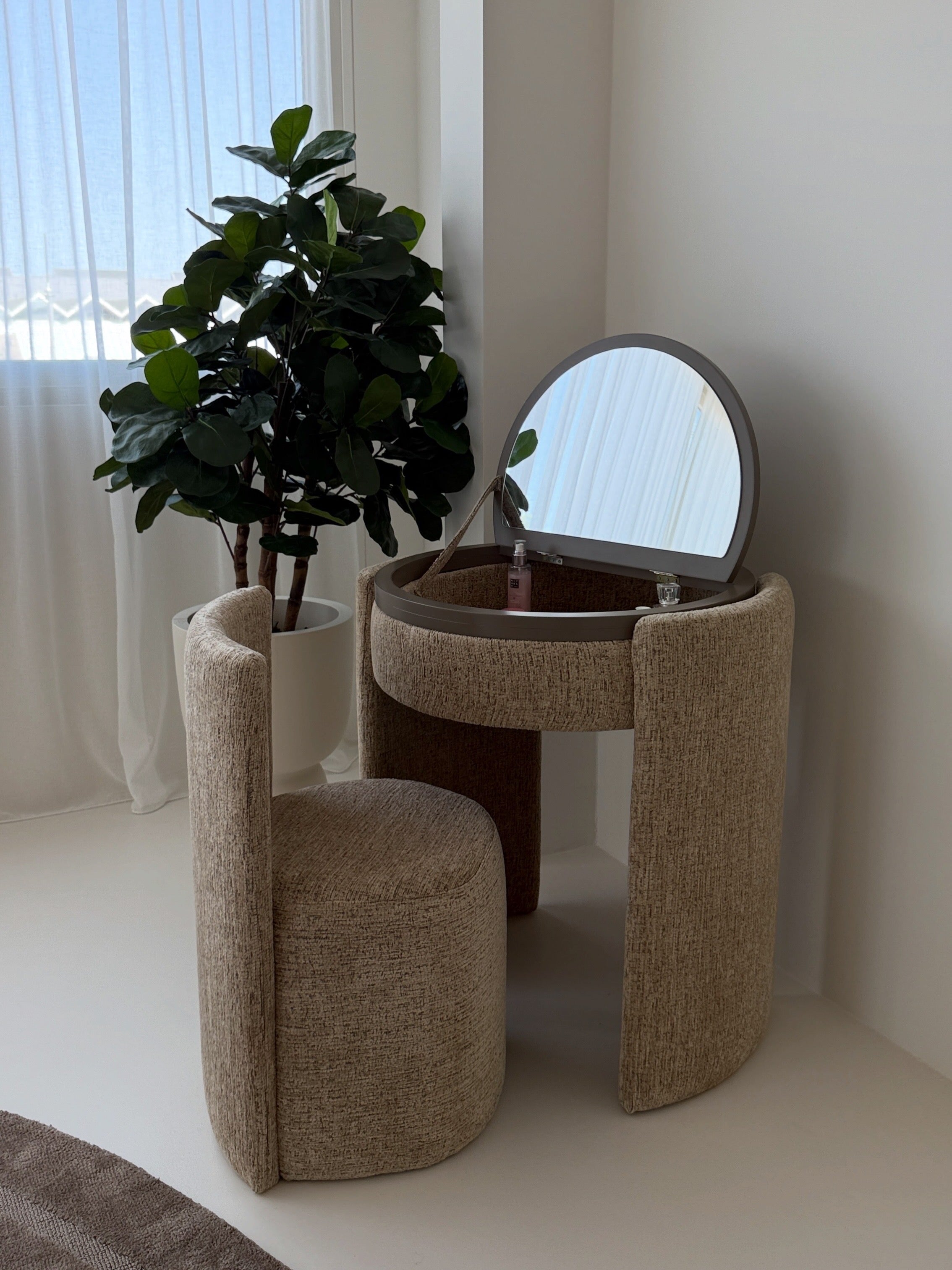 YOME Vanity Table - Taupe - Luxe ronde make-up tafel