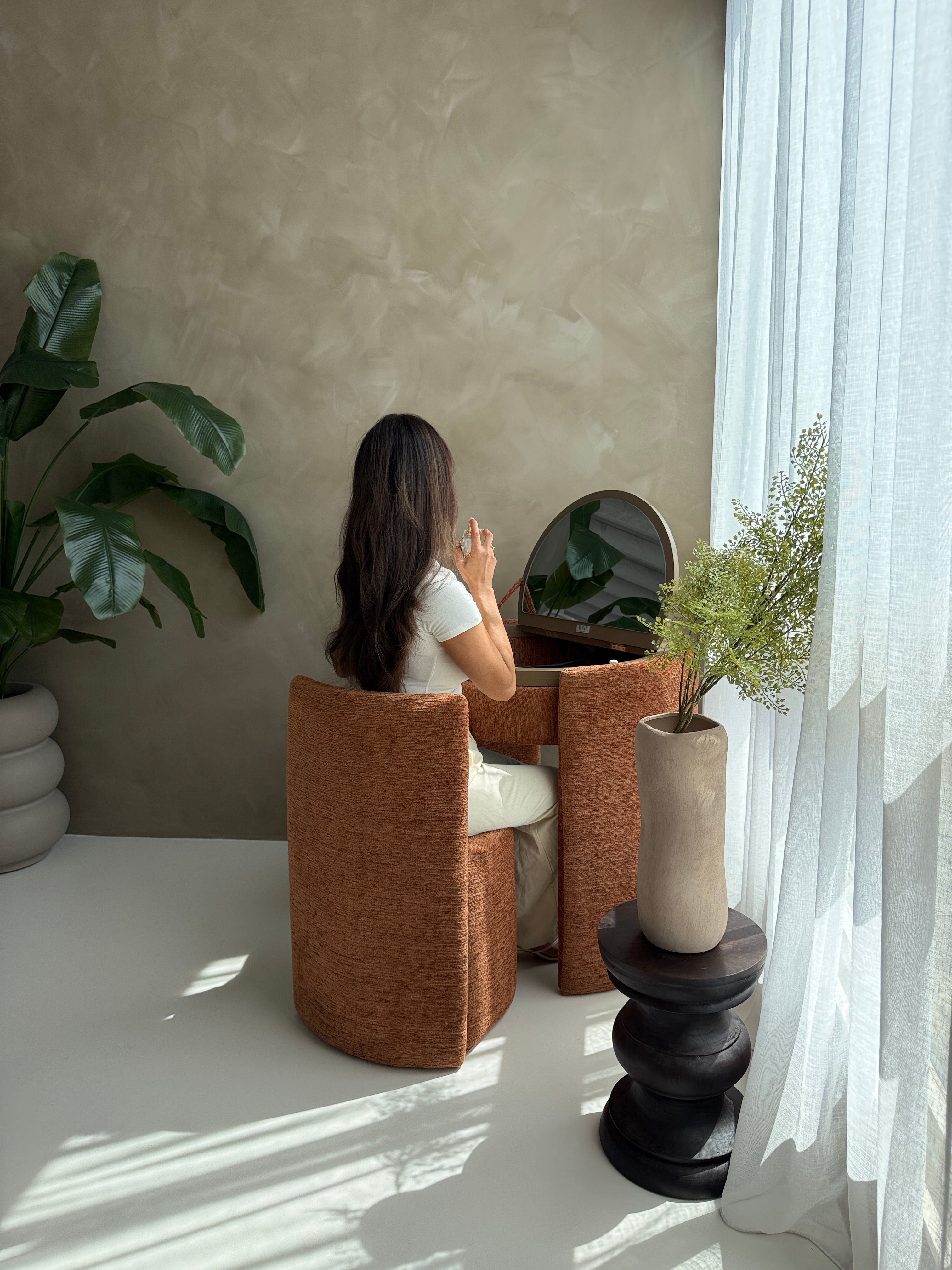 YOME Vanity Table - Terracotta - Luxe ronde make-up tafel